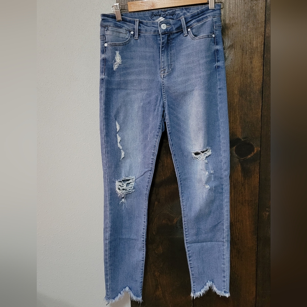 Blue Jeans - Picture 4 of 7